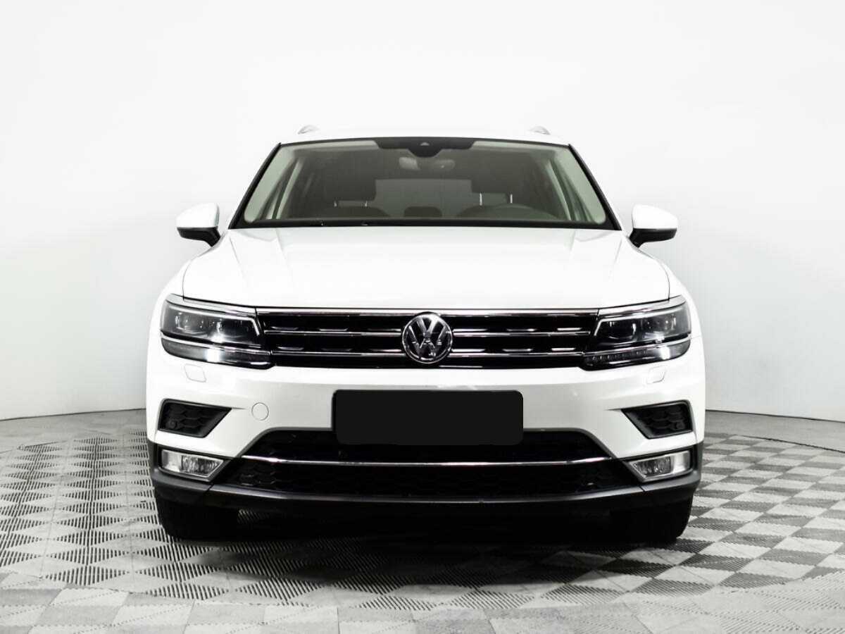 Volkswagen Tiguan 2017 года с пробегом. Фото: #1