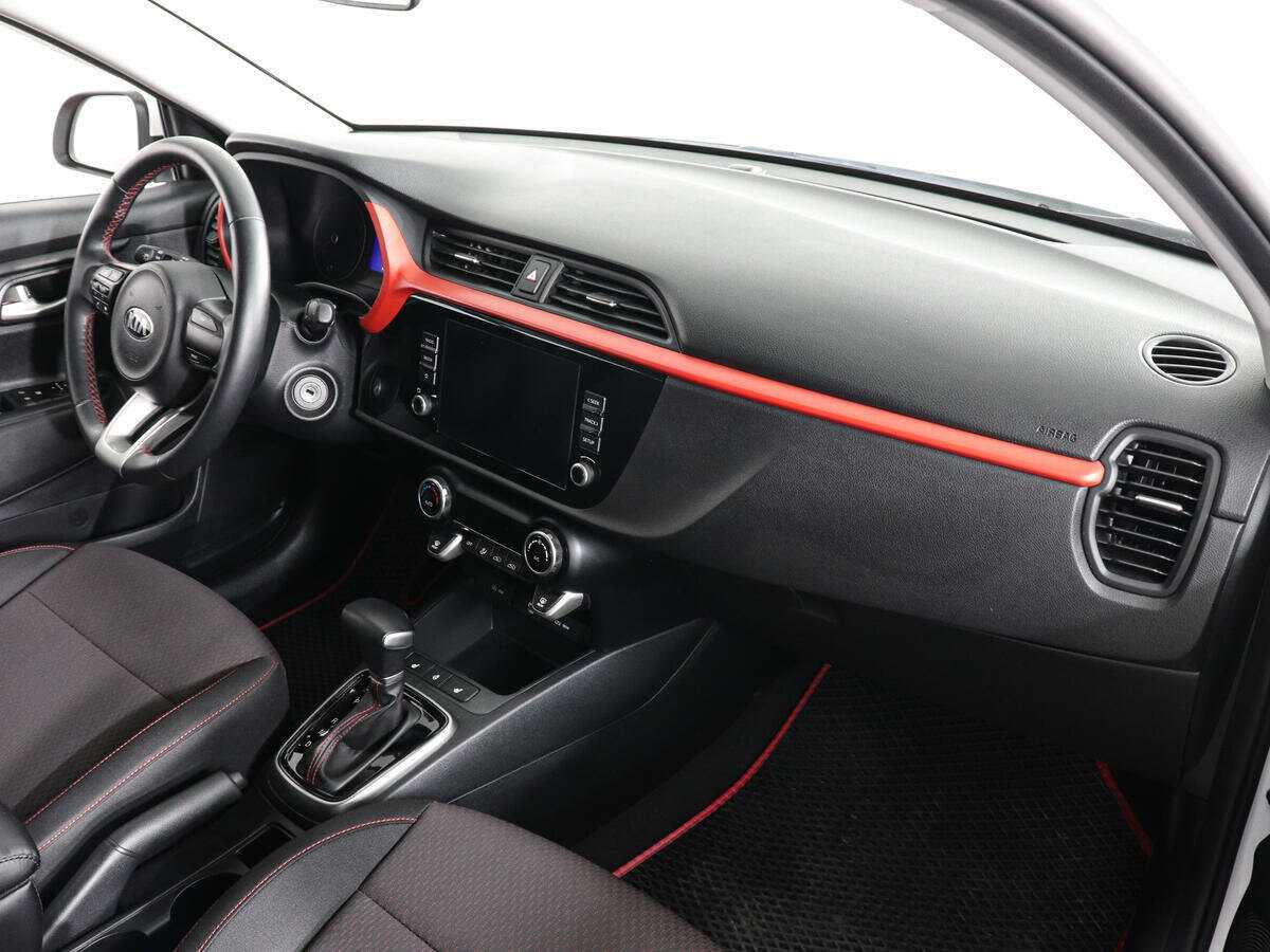 Kia Rio 2021 года с пробегом. Фото: #9