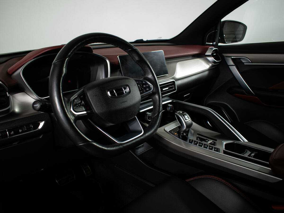 Geely Coolray 2021 года с пробегом. Фото: #12