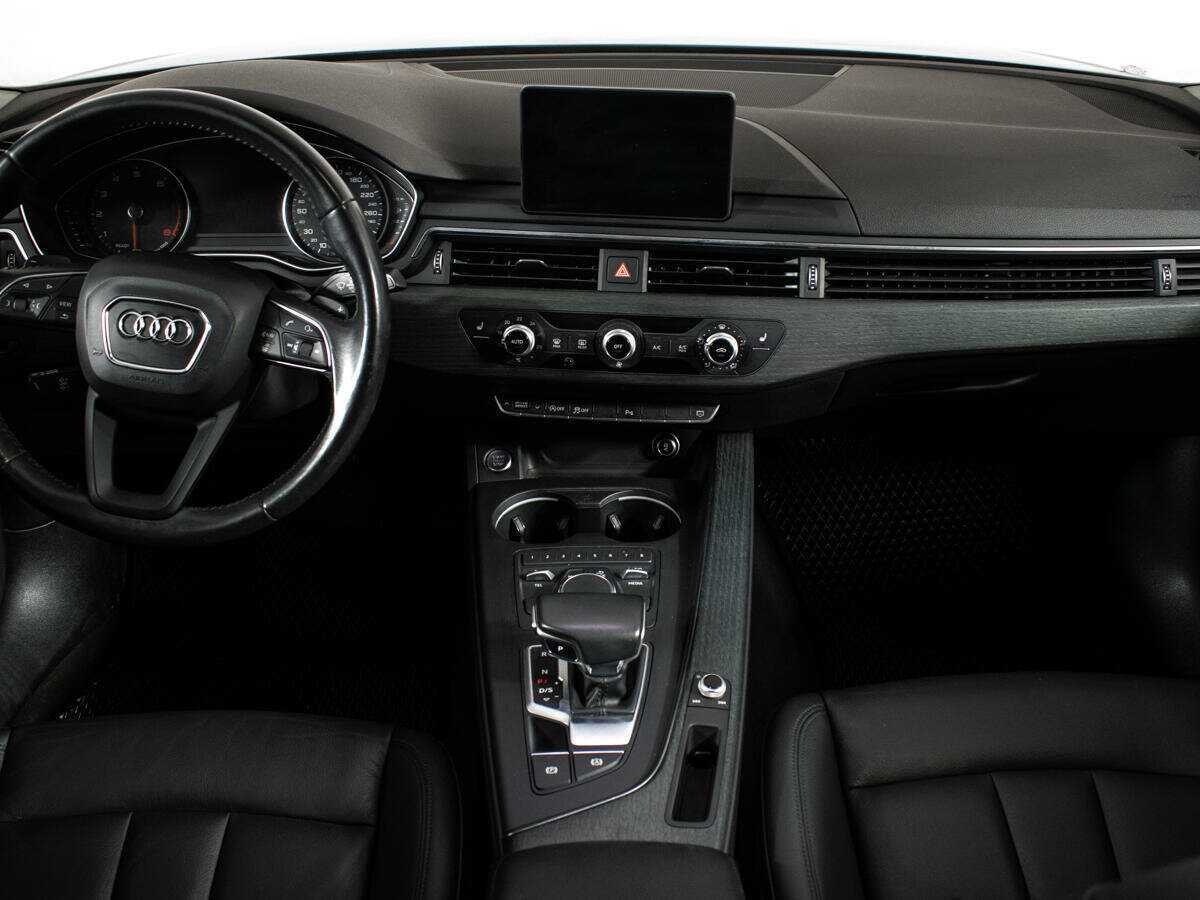 Audi A4 2017 года с пробегом. Фото: #11
