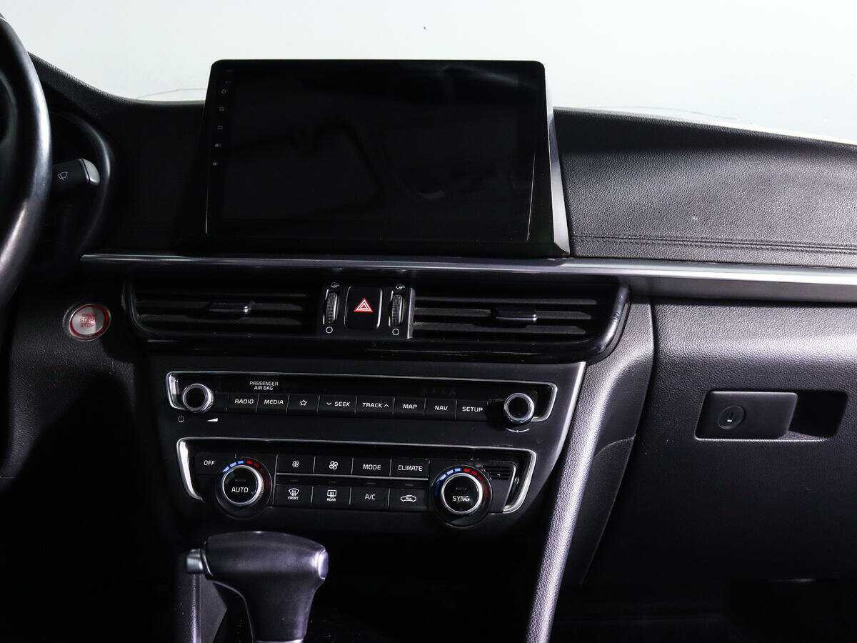 Б/У Киа Оптима 2019 года. Фото: #10