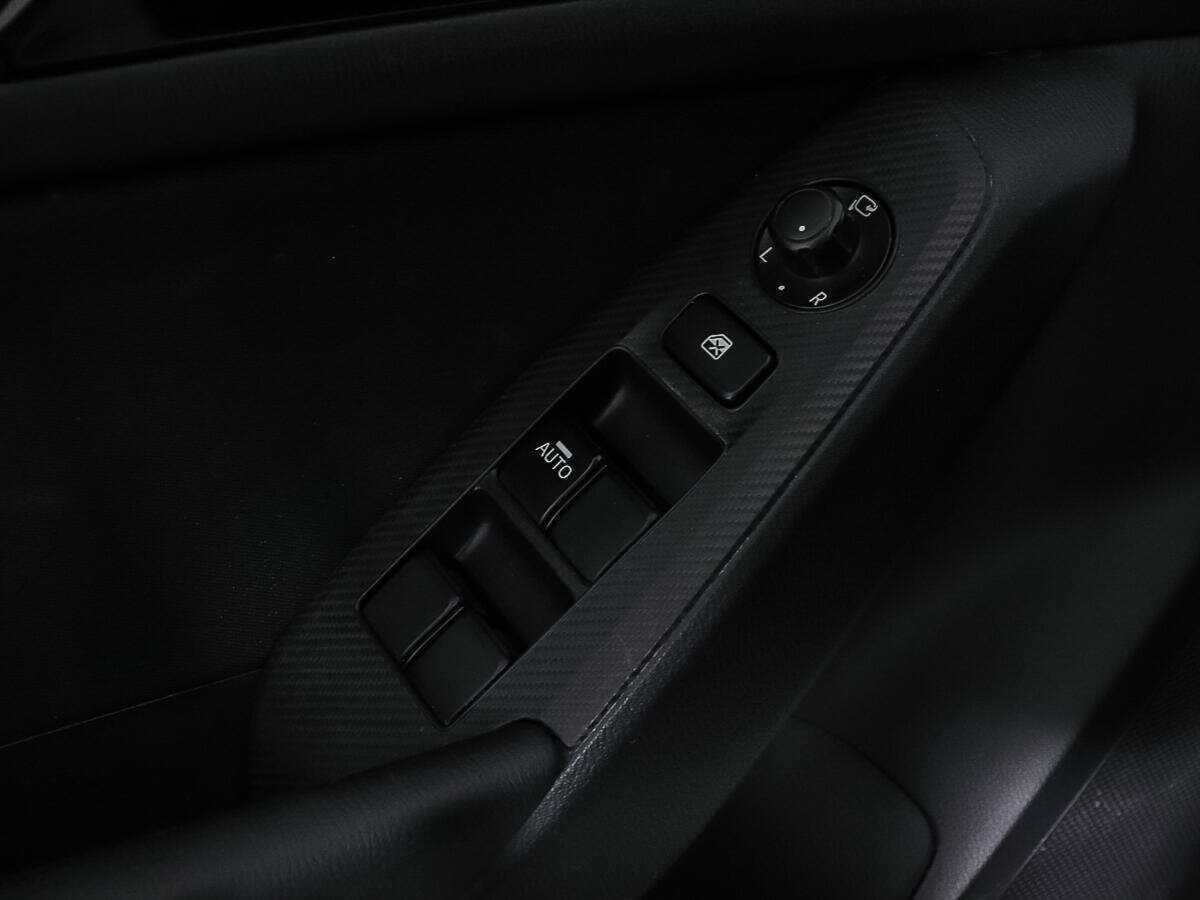 Б/У Мазда 3 2014 года. Фото: #14