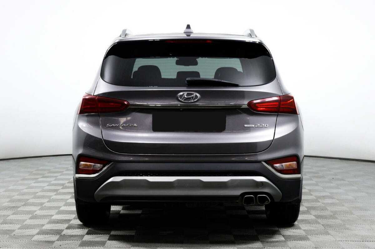 Hyundai Santa Fe 2019 года с пробегом. Фото: #5