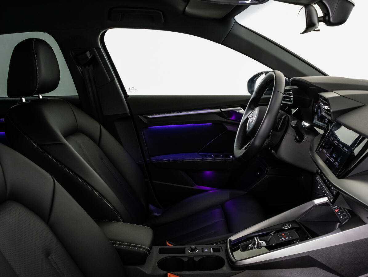 Audi A3 2021 года с пробегом. Фото: #9