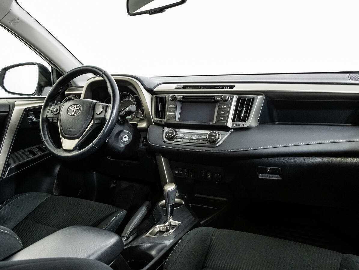 Б/У Тойота Рав4 2013 года. Фото: #6