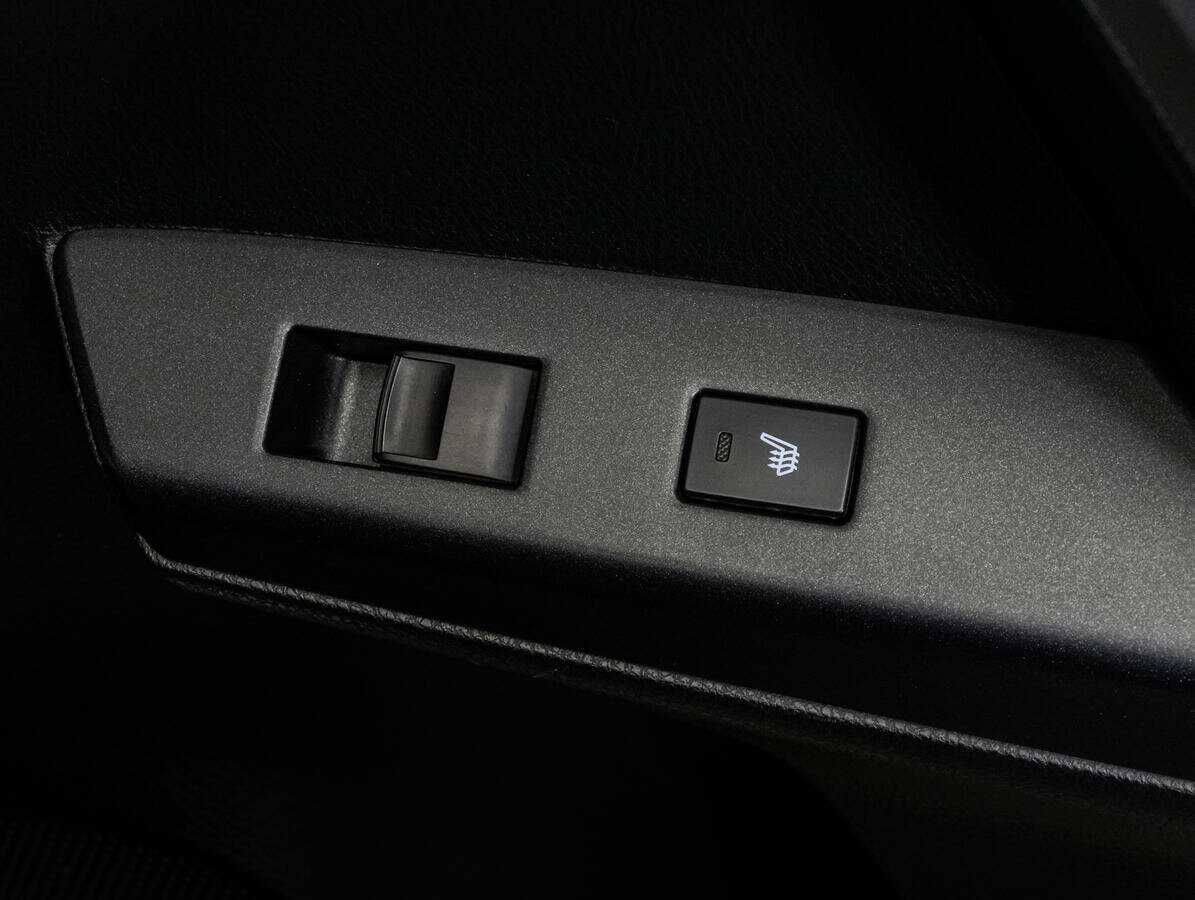 Б/У Тойота Рав4 2016 года. Фото: #20