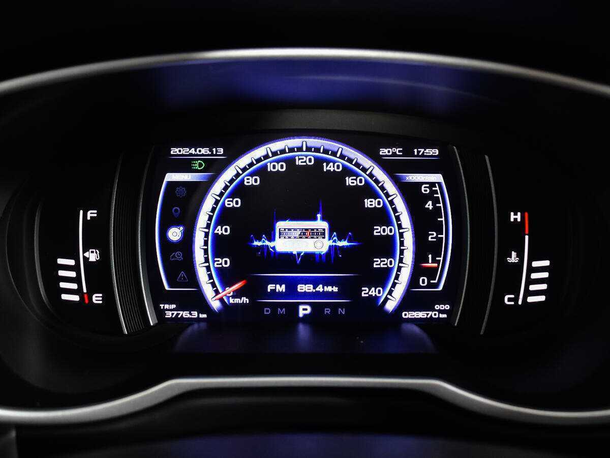 Б/У Джили Атлас 2021 года. Фото: #12