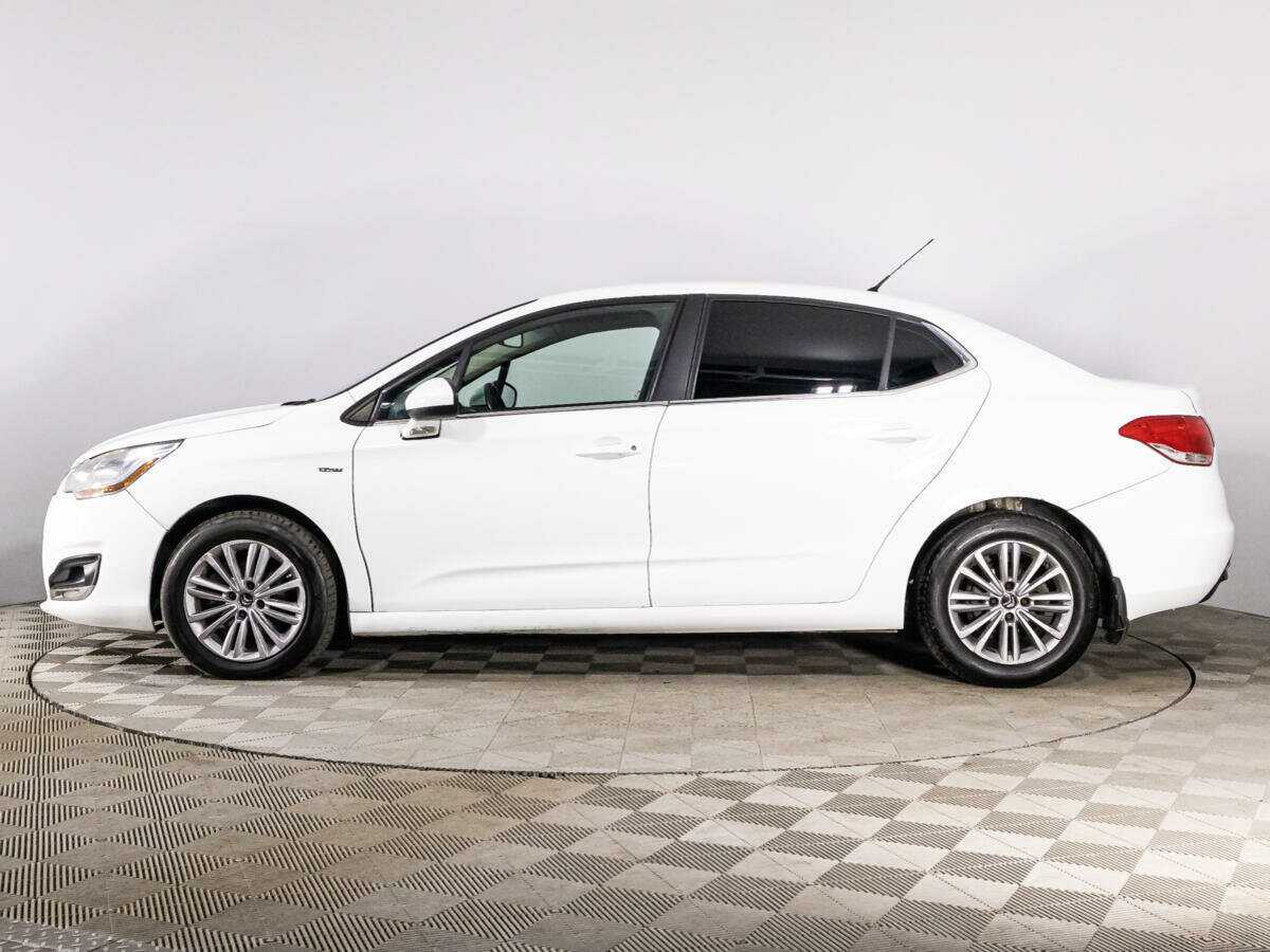 Б/У Ситроен Ц4 2013 года. Фото: #7