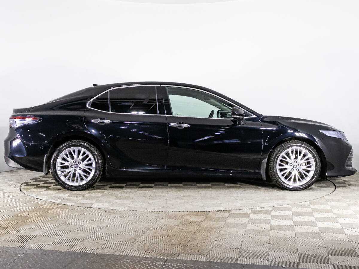 Toyota Camry 2020 года с пробегом. Фото: #3