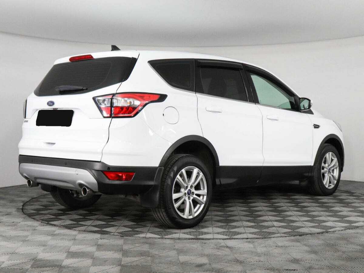 Ford Kuga 2017 года с пробегом. Фото: #4