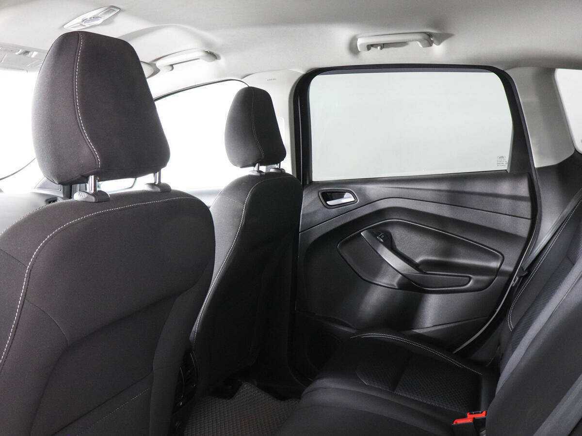 Ford Kuga 2017 года с пробегом. Фото: #11