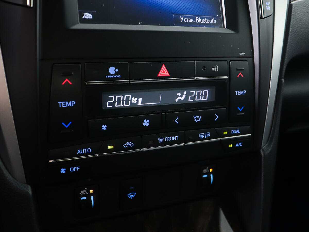 Б/У Тойота Камри 2017 года. Фото: #18