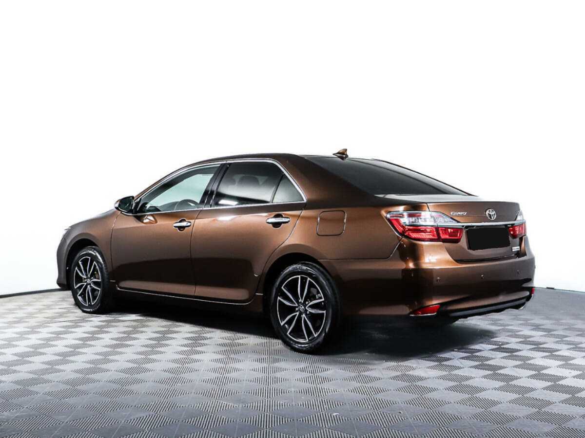 Б/У Тойота Камри 2017 года. Фото: #6