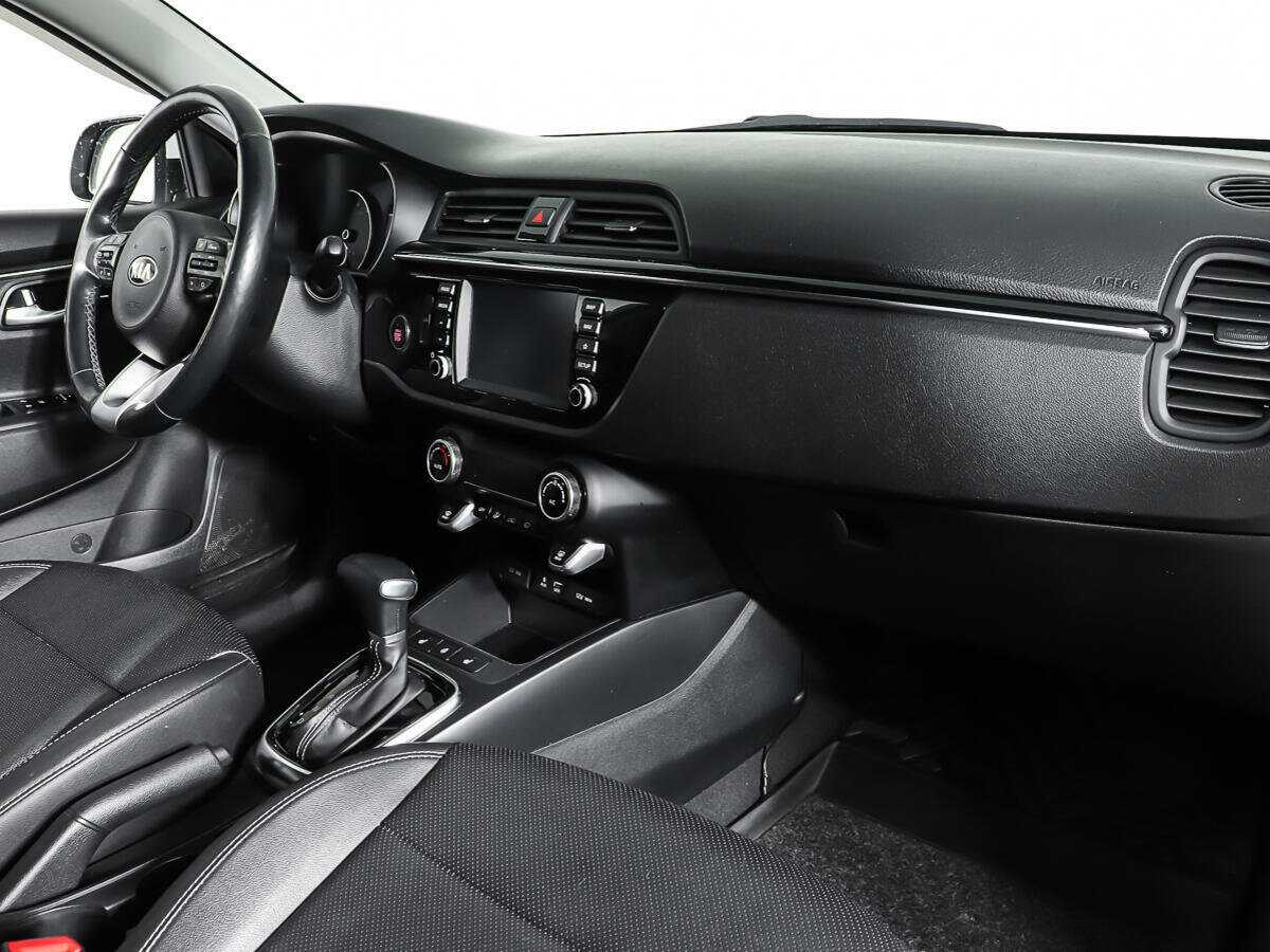 Б/У Киа Рио 2018 года. Фото: #8