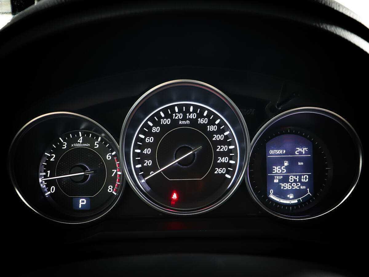 Б/У Мазда 6 2014 года. Фото: #13