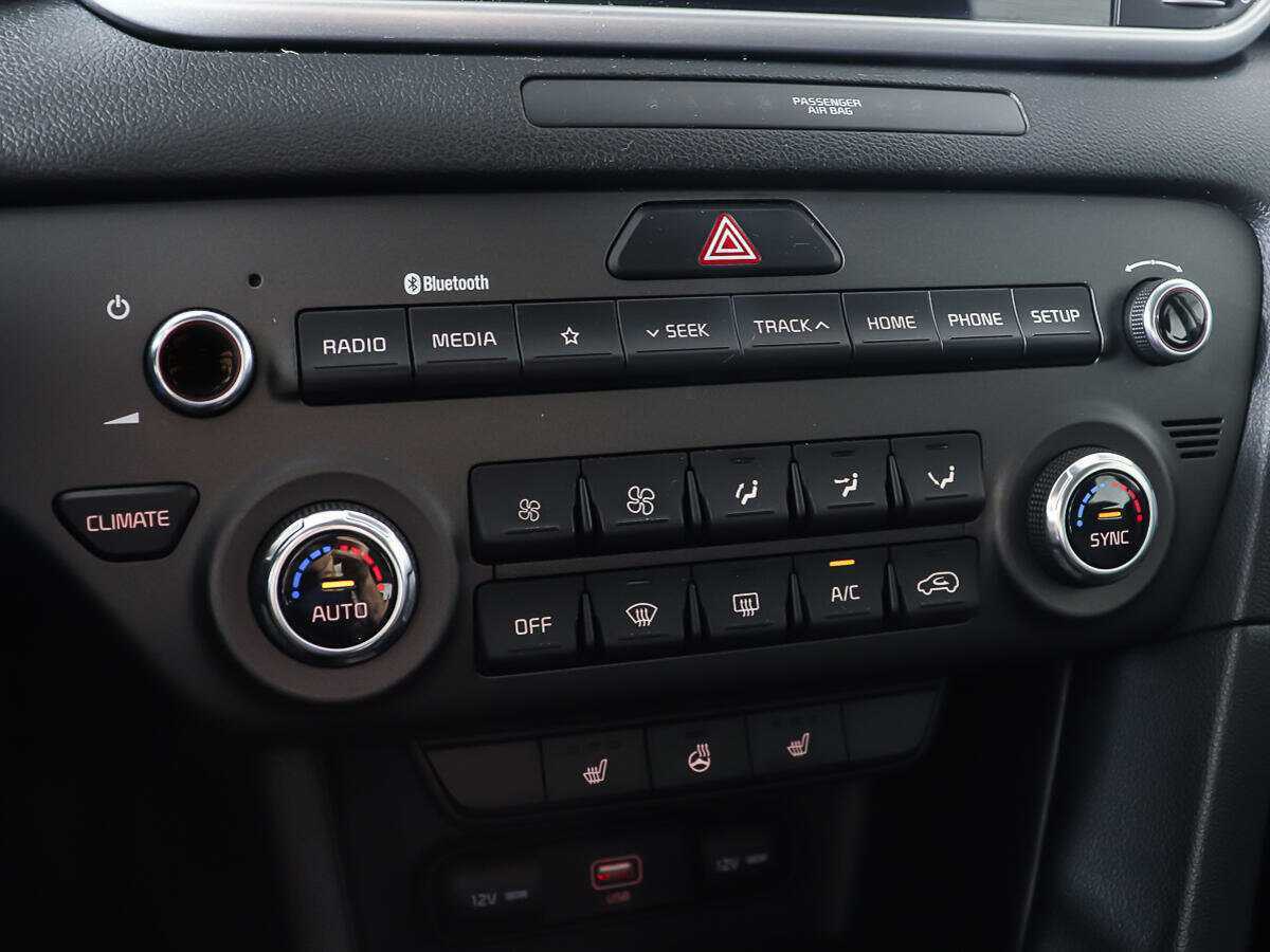 Б/У Киа Спортейдж 2018 года. Фото: #17