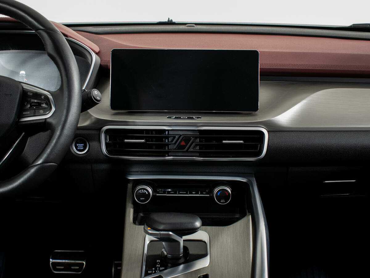 Б/У Джили Кулрэй 2023 года. Фото: #8