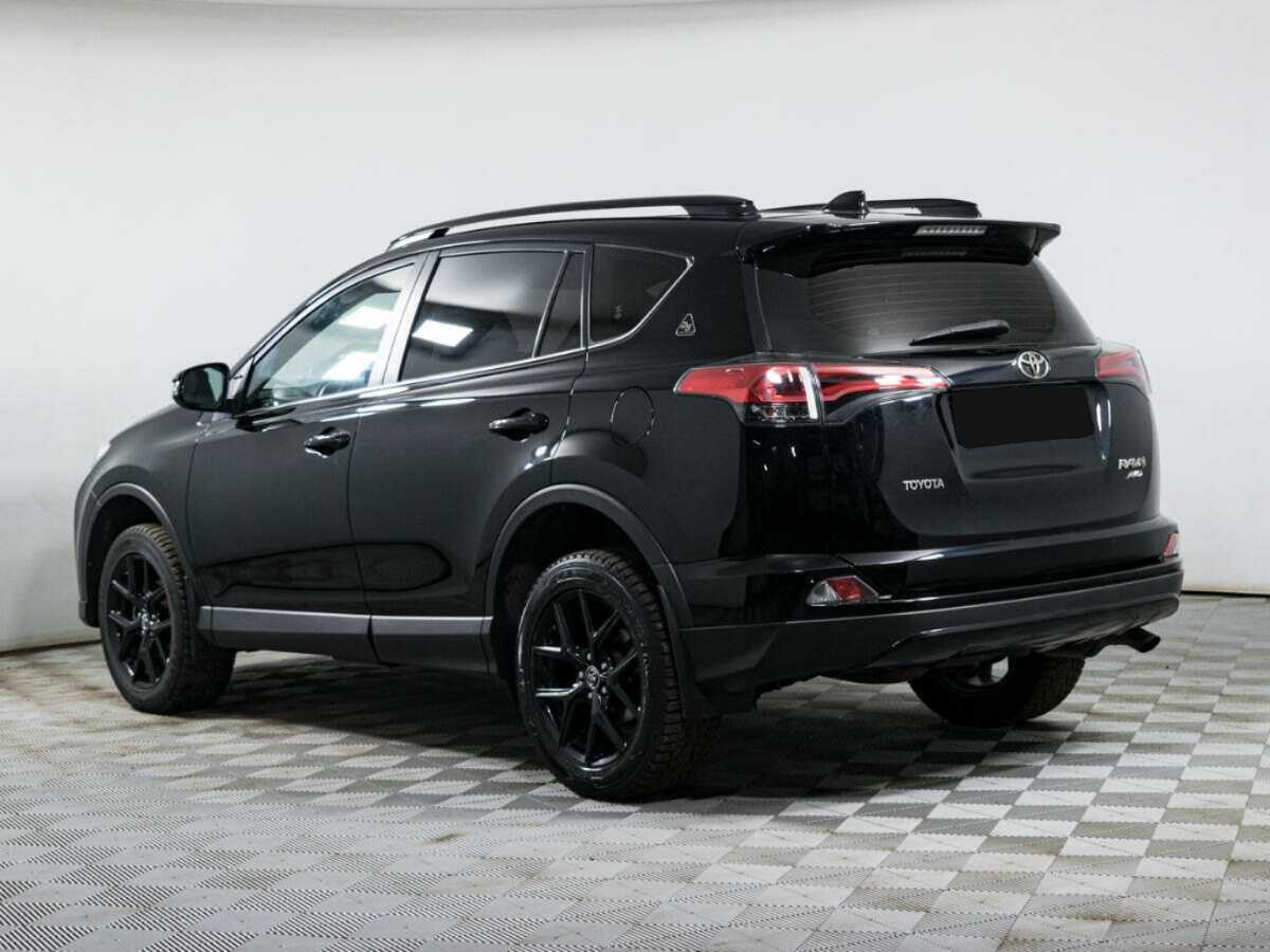 Toyota RAV4 2018 года с пробегом. Фото: #5