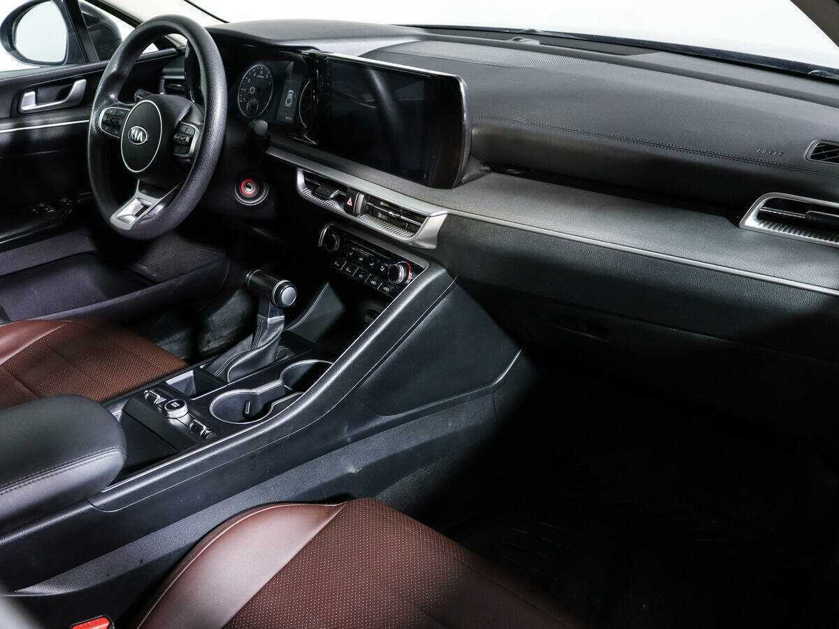 Б/У Киа К5 2020 года. Фото: #7