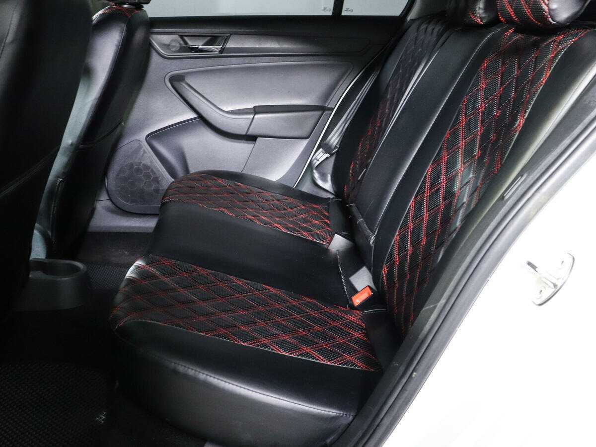 Б/У Шкода Рапид 2021 года. Фото: #8