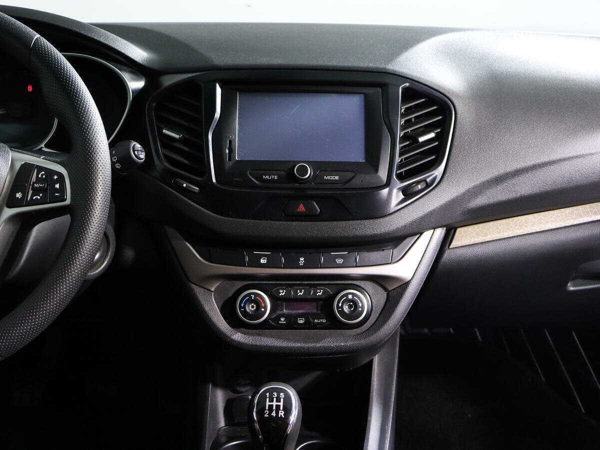 Б/У Лада (ВАЗ) Веста 2019 года. Фото: #12