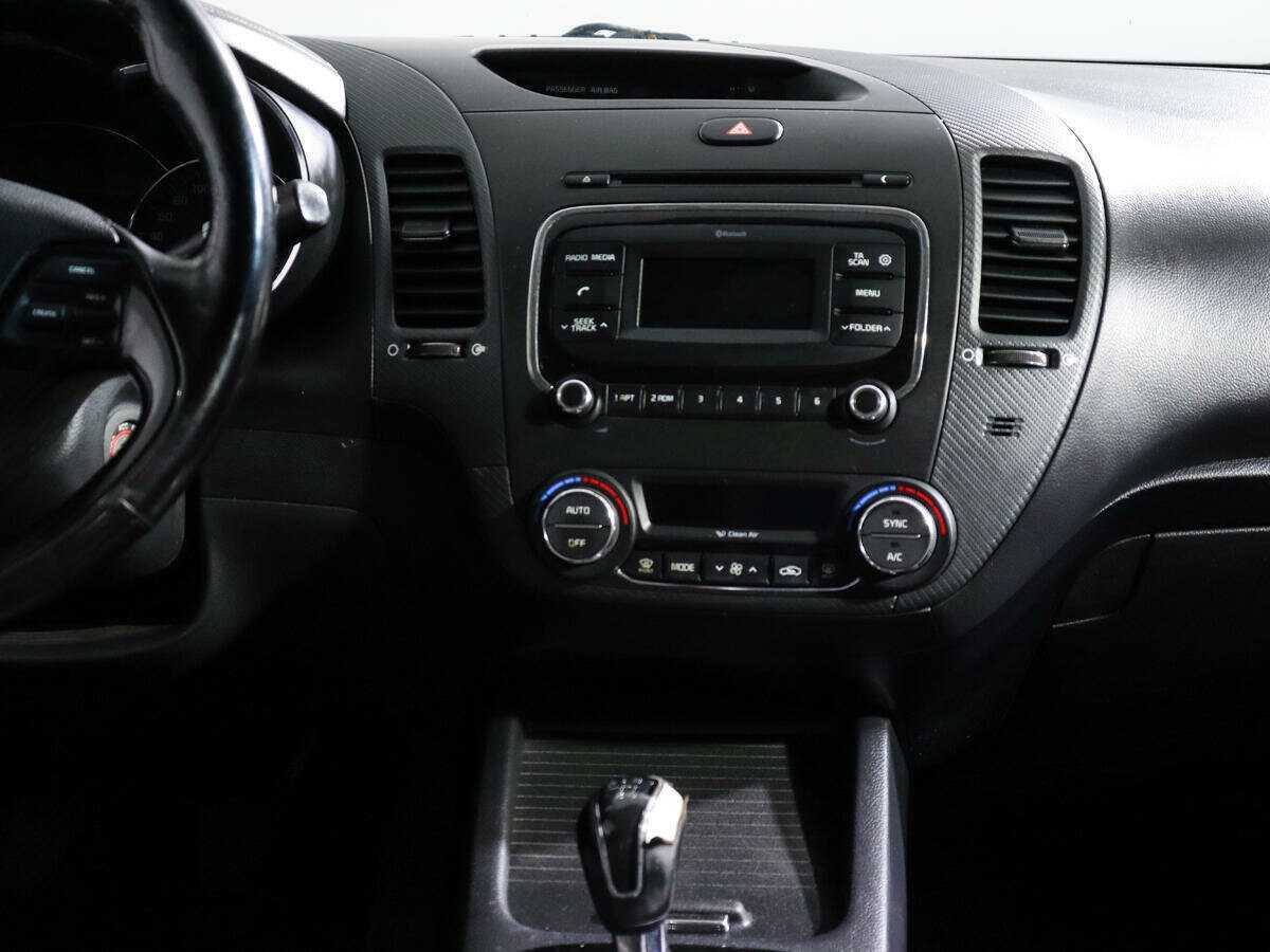 Б/У Киа Церато 2017 года. Фото: #10