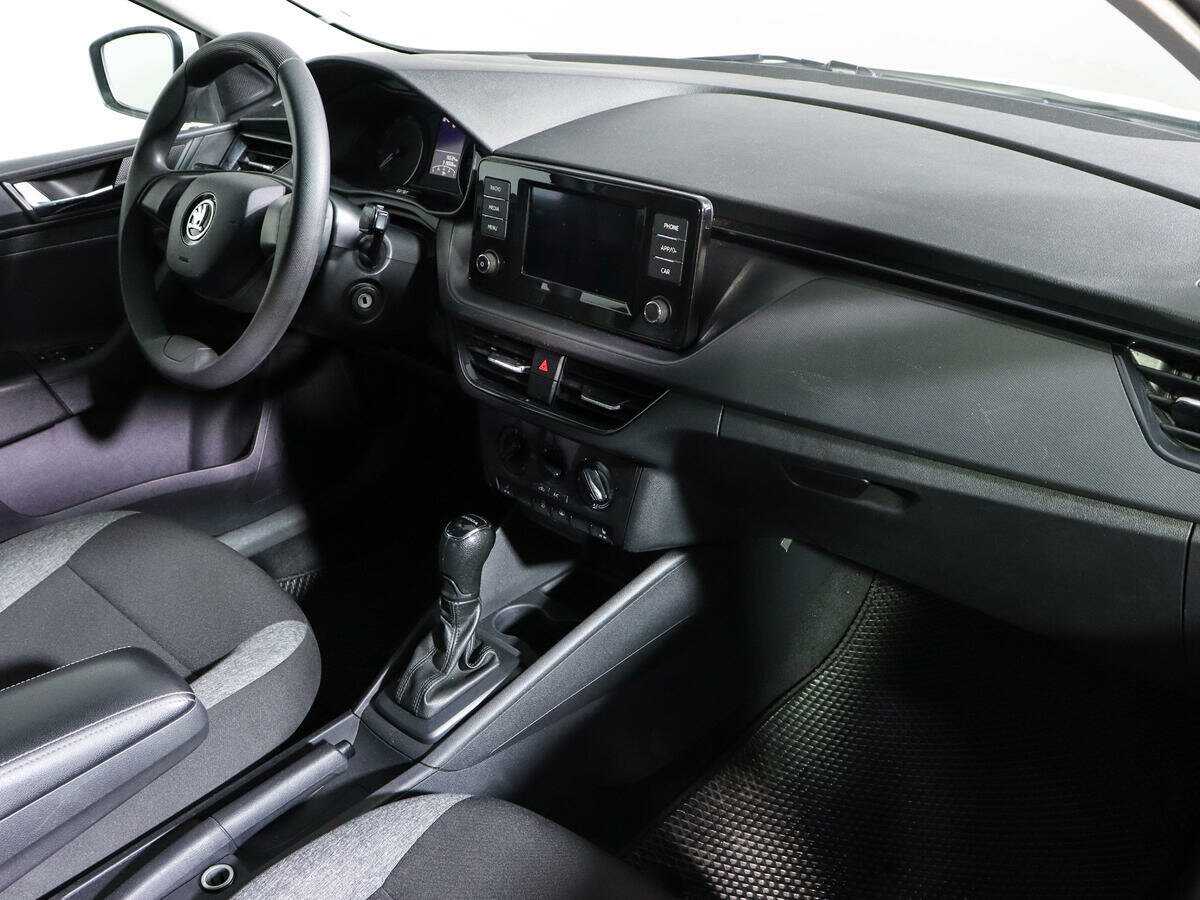 Б/У Шкода Рапид 2021 года. Фото: #9