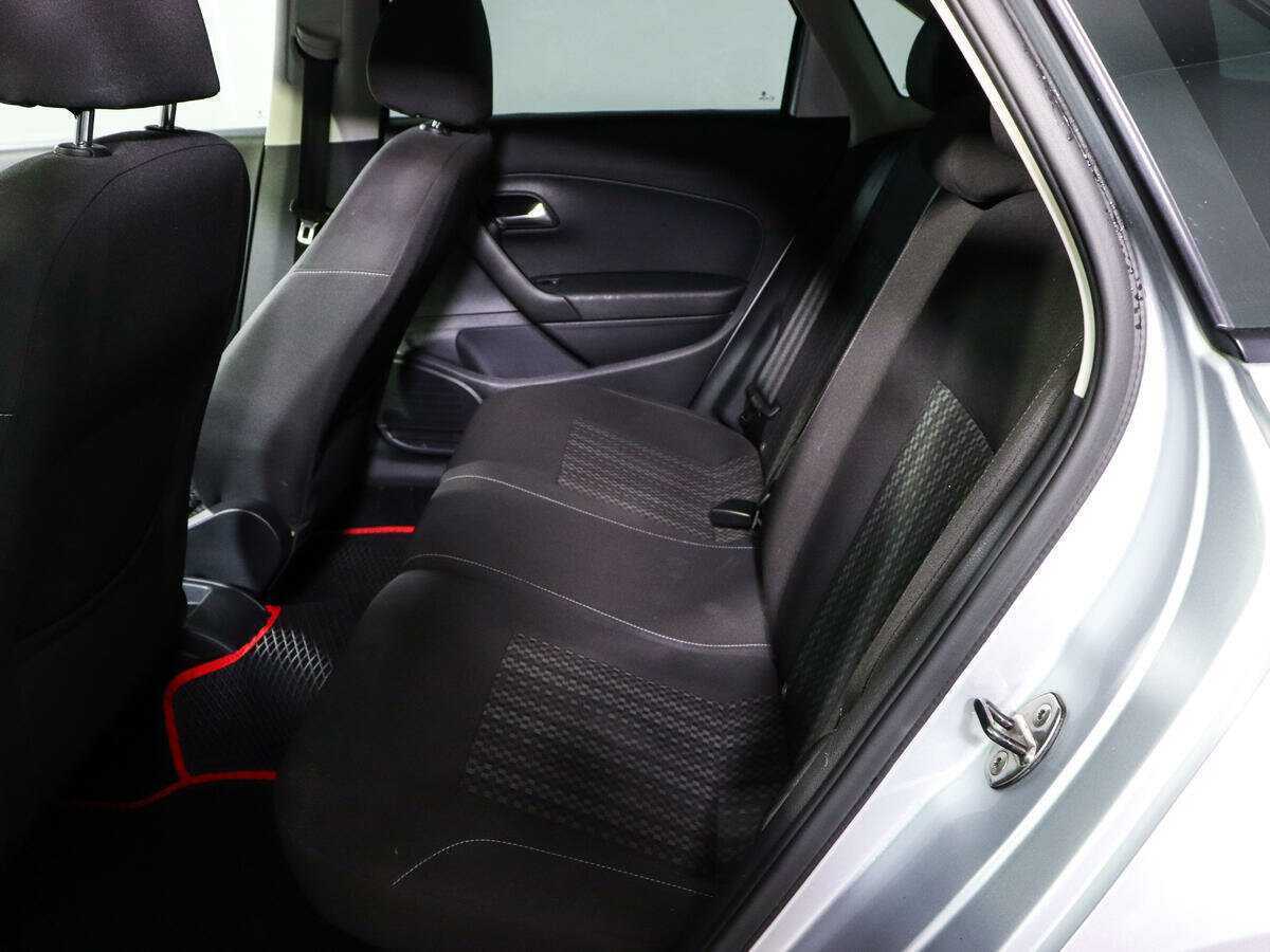 Б/У Фольксваген Поло 2016 года. Фото: #8