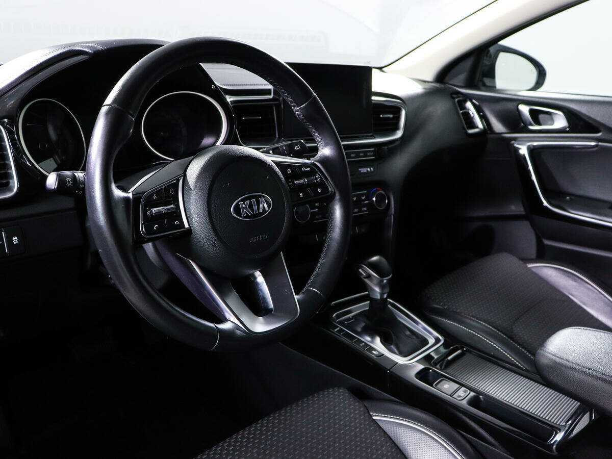 Б/У Киа Сид 2018 года. Фото: #12