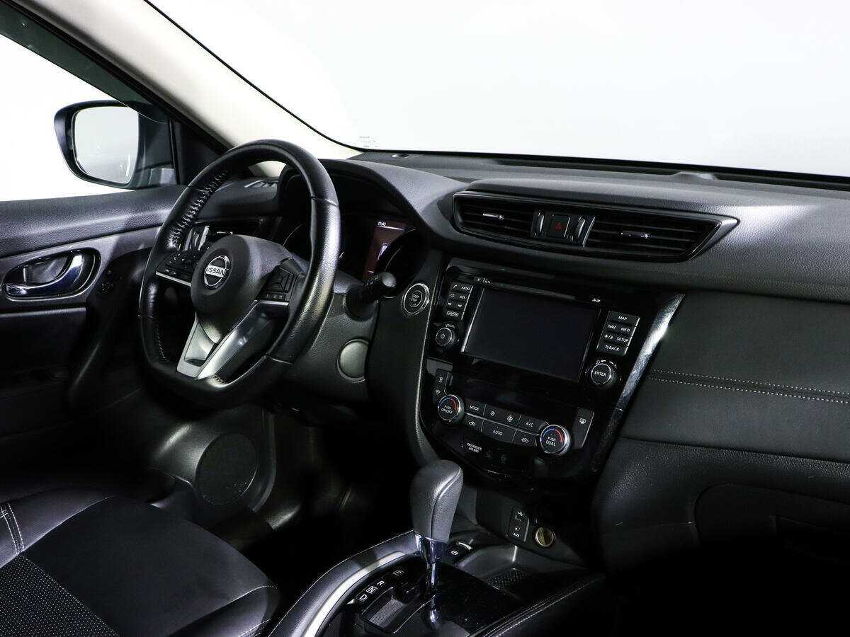 Б/У Ниссан Икс-Трейл 2019 года. Фото: #8