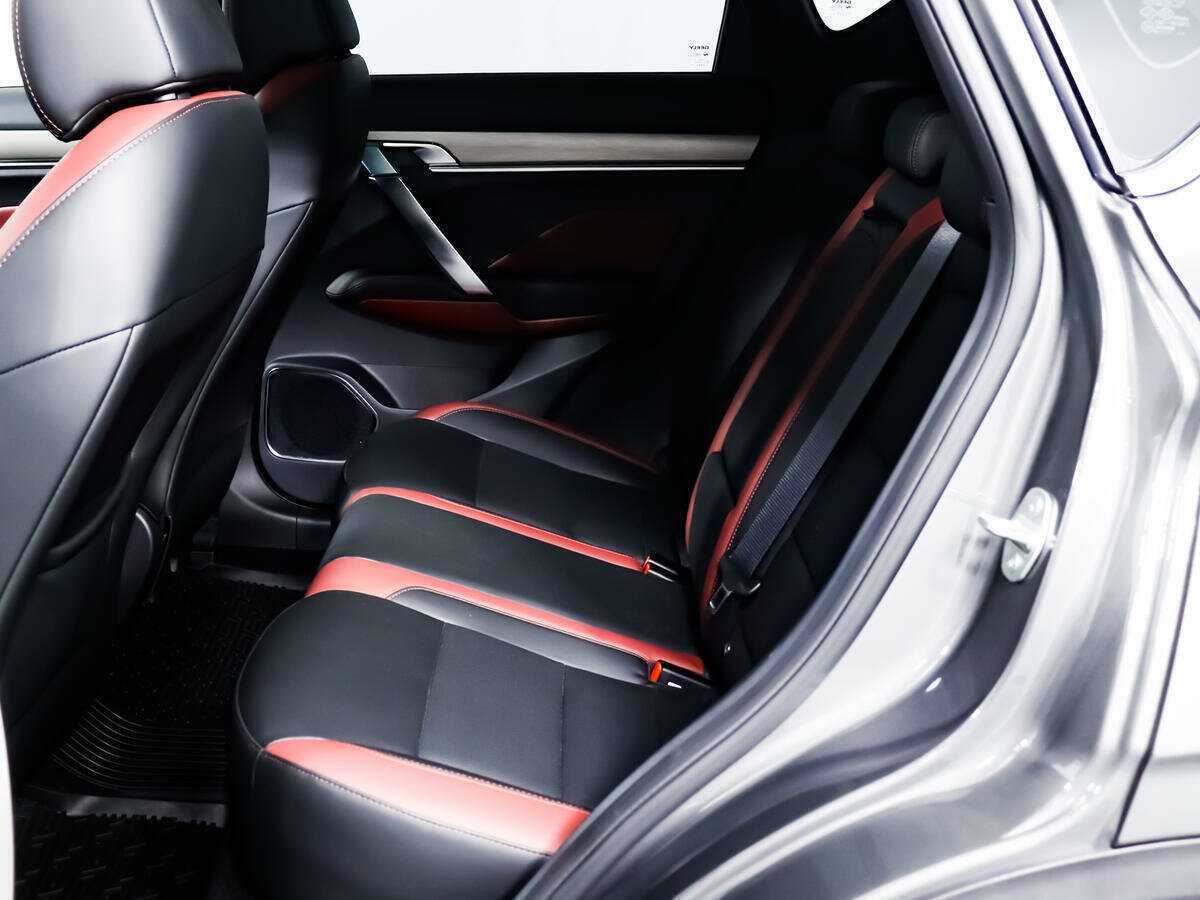 Б/У Джили Кулрэй 2022 года. Фото: #9