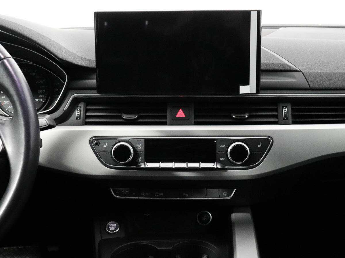 Audi A4 2021 года с пробегом. Фото: #13