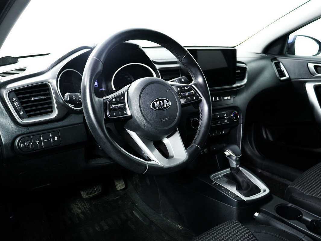 Б/У Киа Сид 2018 года. Фото: #12