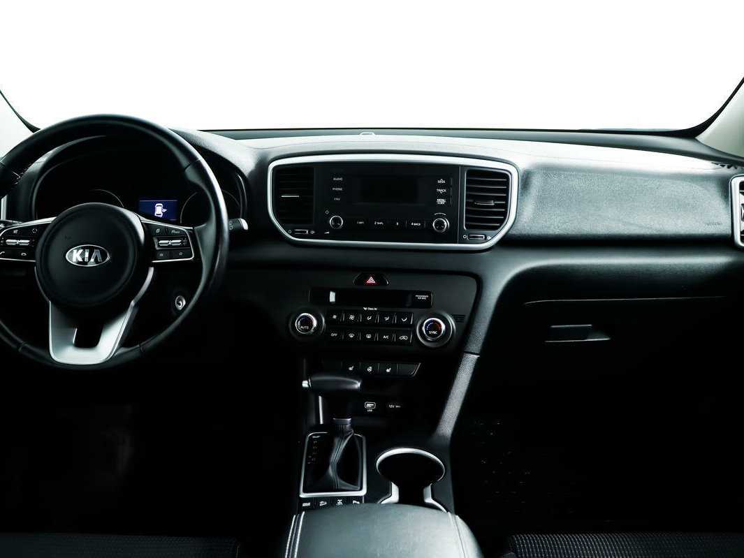 Б/У Киа Спортейдж 2020 года. Фото: #10