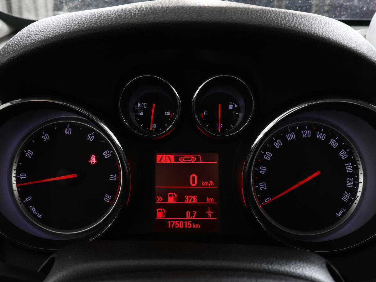 Opel Mokka 2014 года с пробегом. Фото: #6