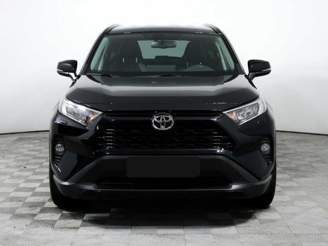 Toyota RAV4 2020 года с пробегом. Фото: #1