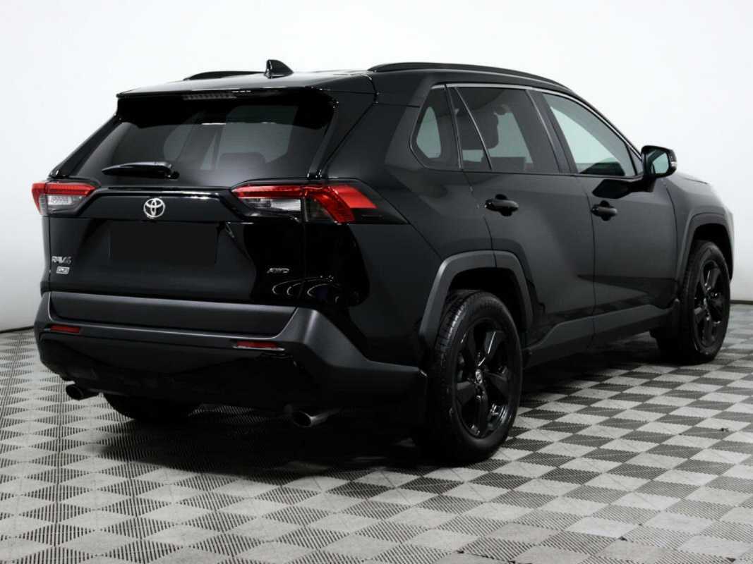 Toyota RAV4 2020 года с пробегом. Фото: #4