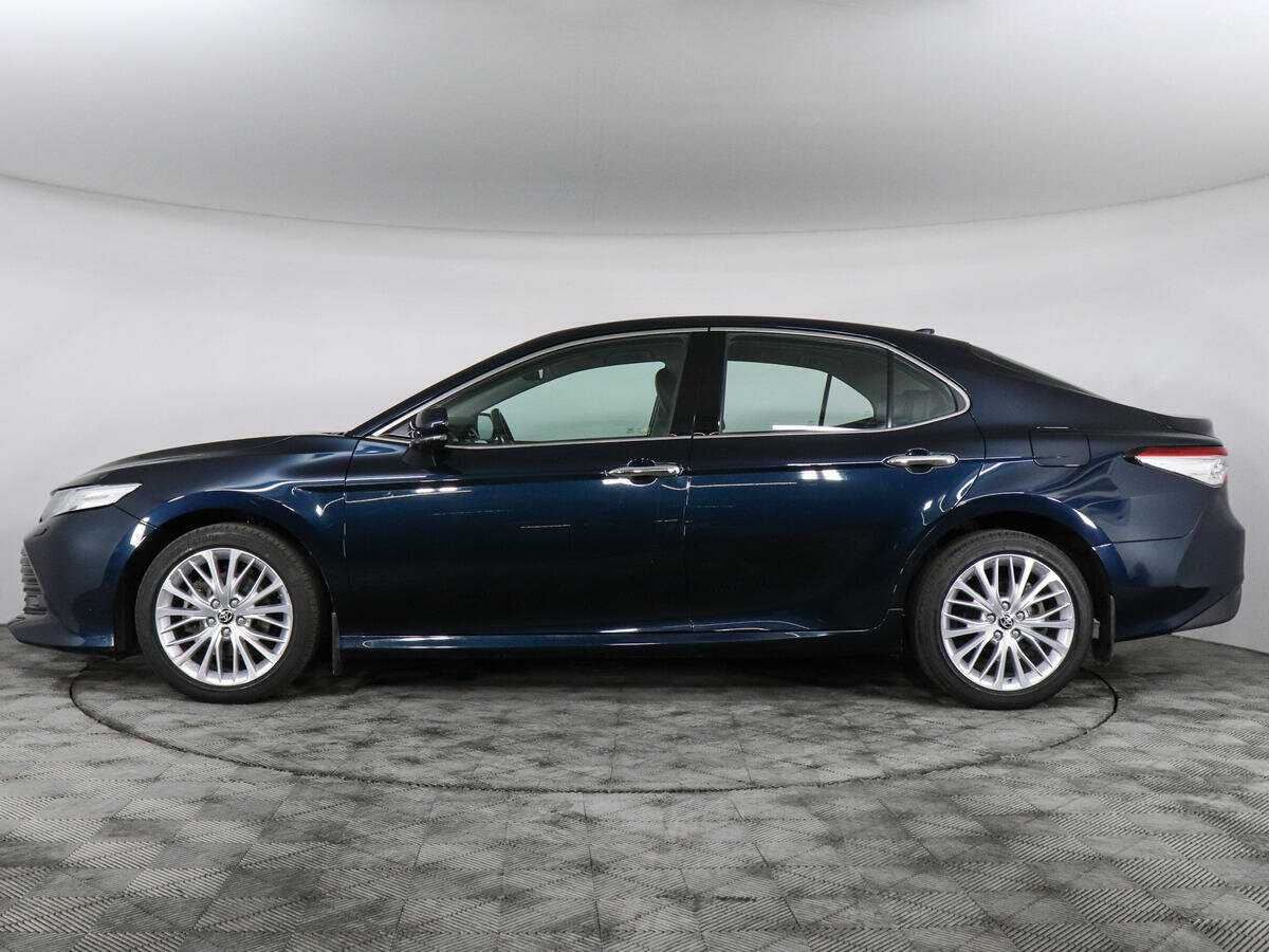 Toyota Camry 2020 года с пробегом. Фото: #7
