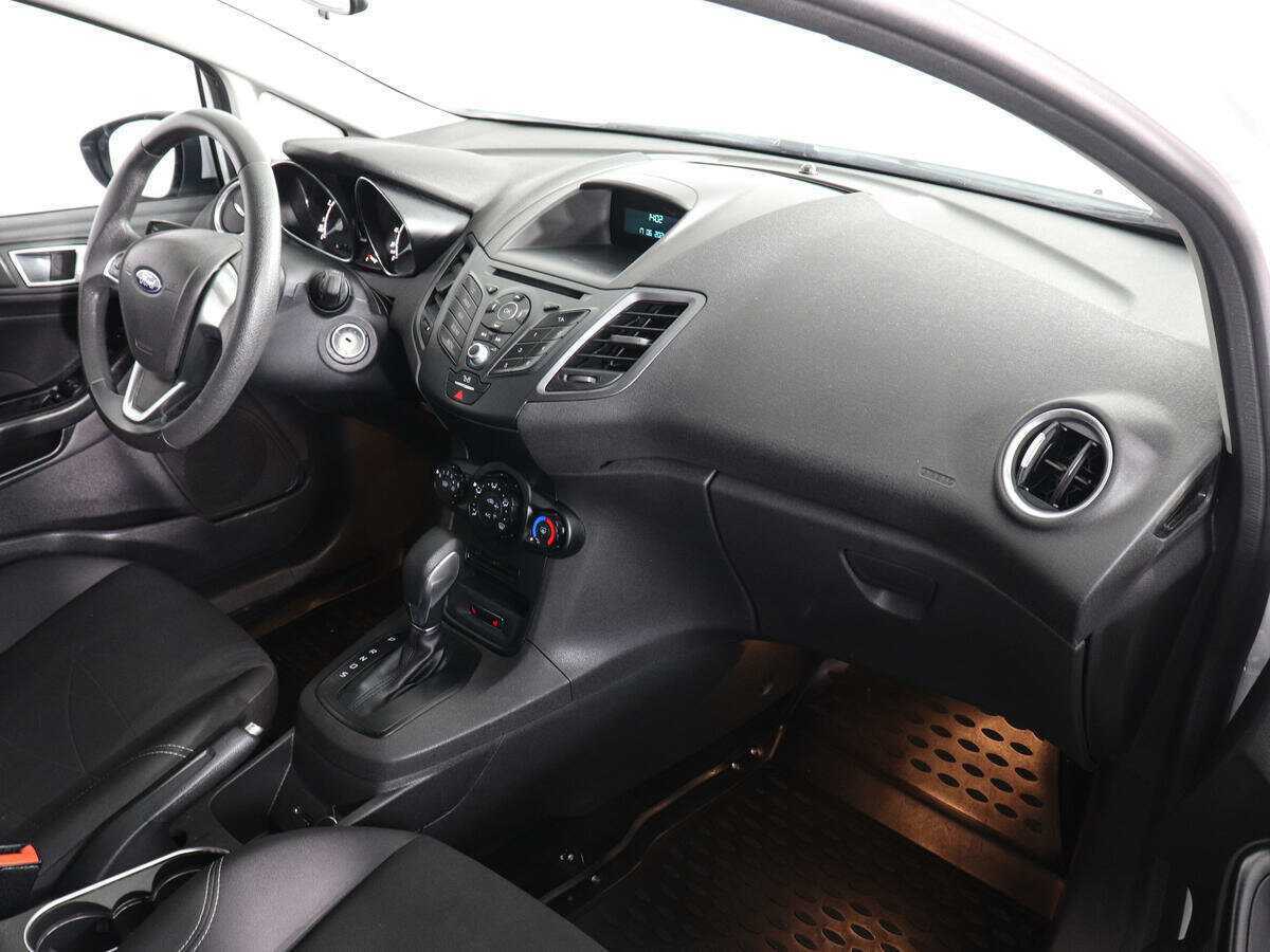 Ford Fiesta 2016 года с пробегом. Фото: #7
