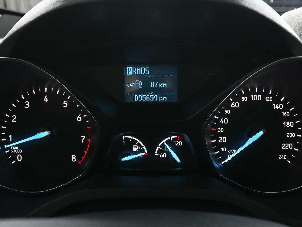 Ford Kuga 2017 года с пробегом. Фото: #10