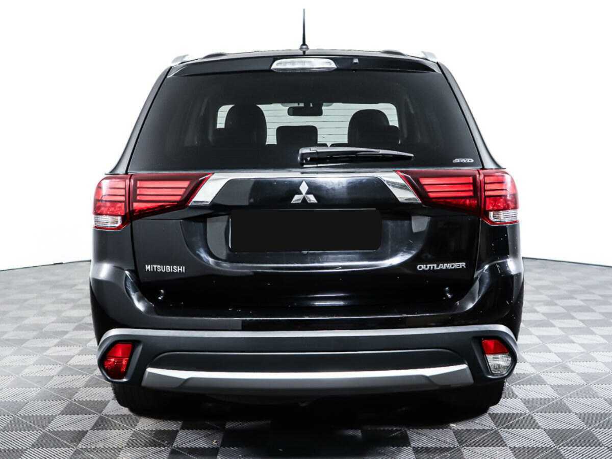 Mitsubishi Outlander 2015 года с пробегом. Фото: #5