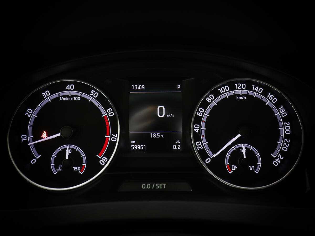 Б/У Шкода Рапид 2019 года. Фото: #13