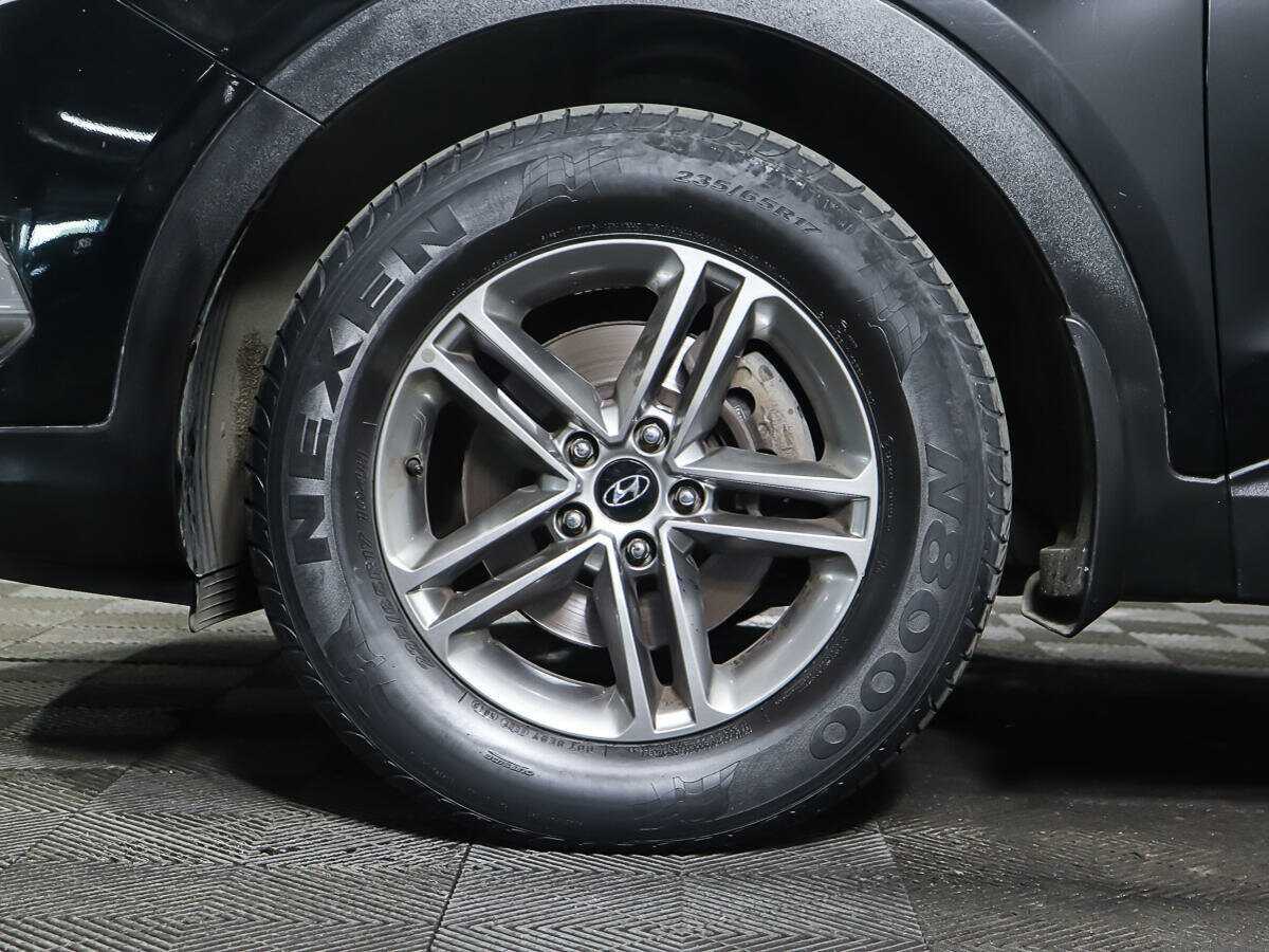 Б/У Хендай Санта Фе 2016 года. Фото: #17