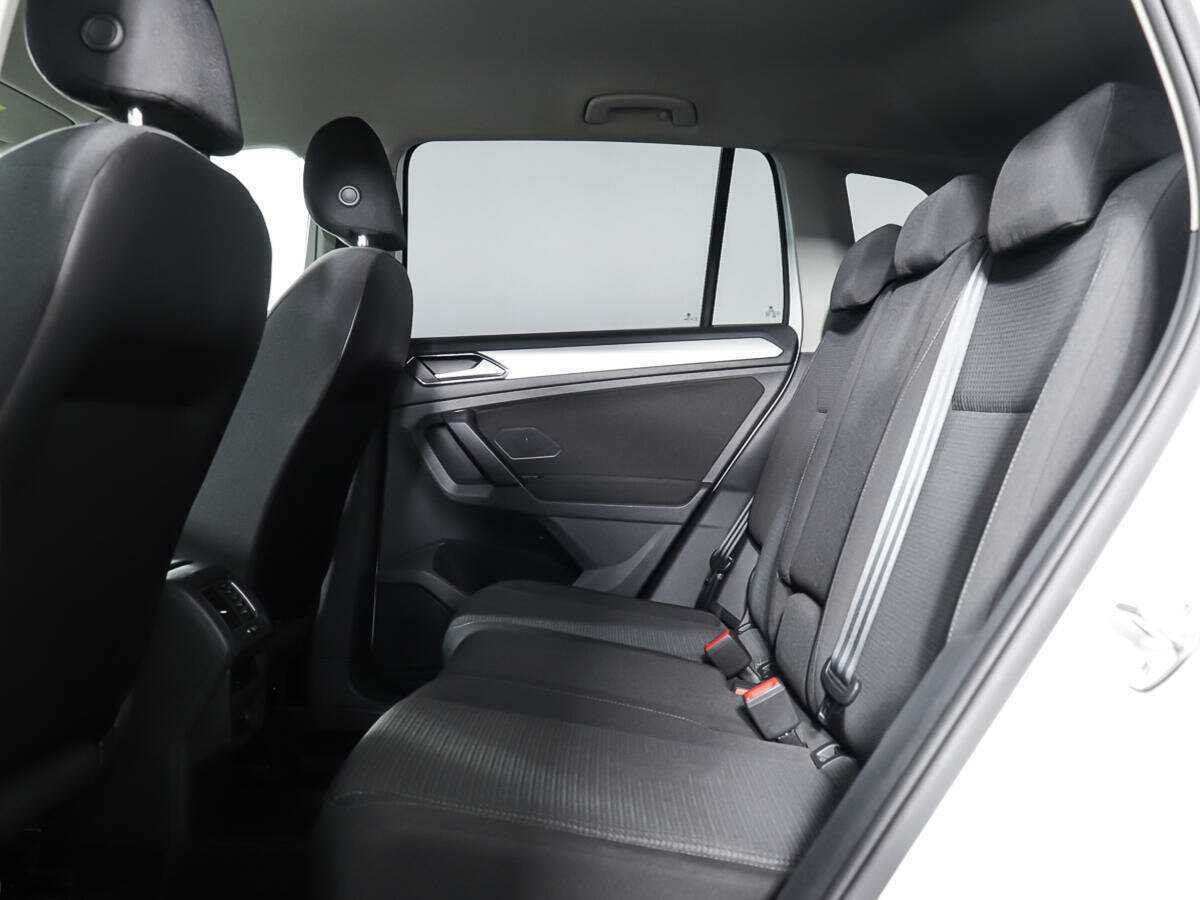 Б/У Фольксваген Тигуан 2017 года. Фото: #9