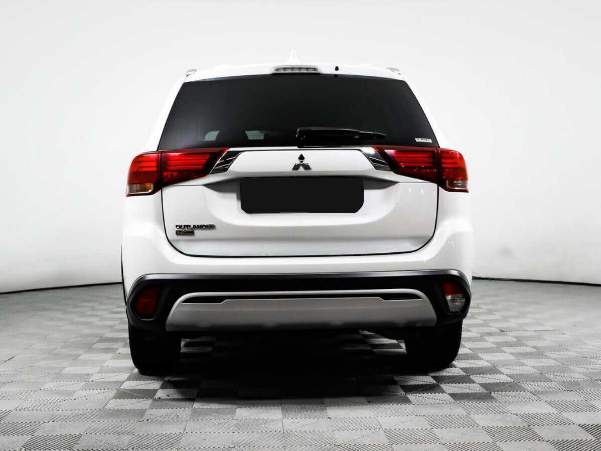 Mitsubishi Outlander 2020 года с пробегом. Фото: #4