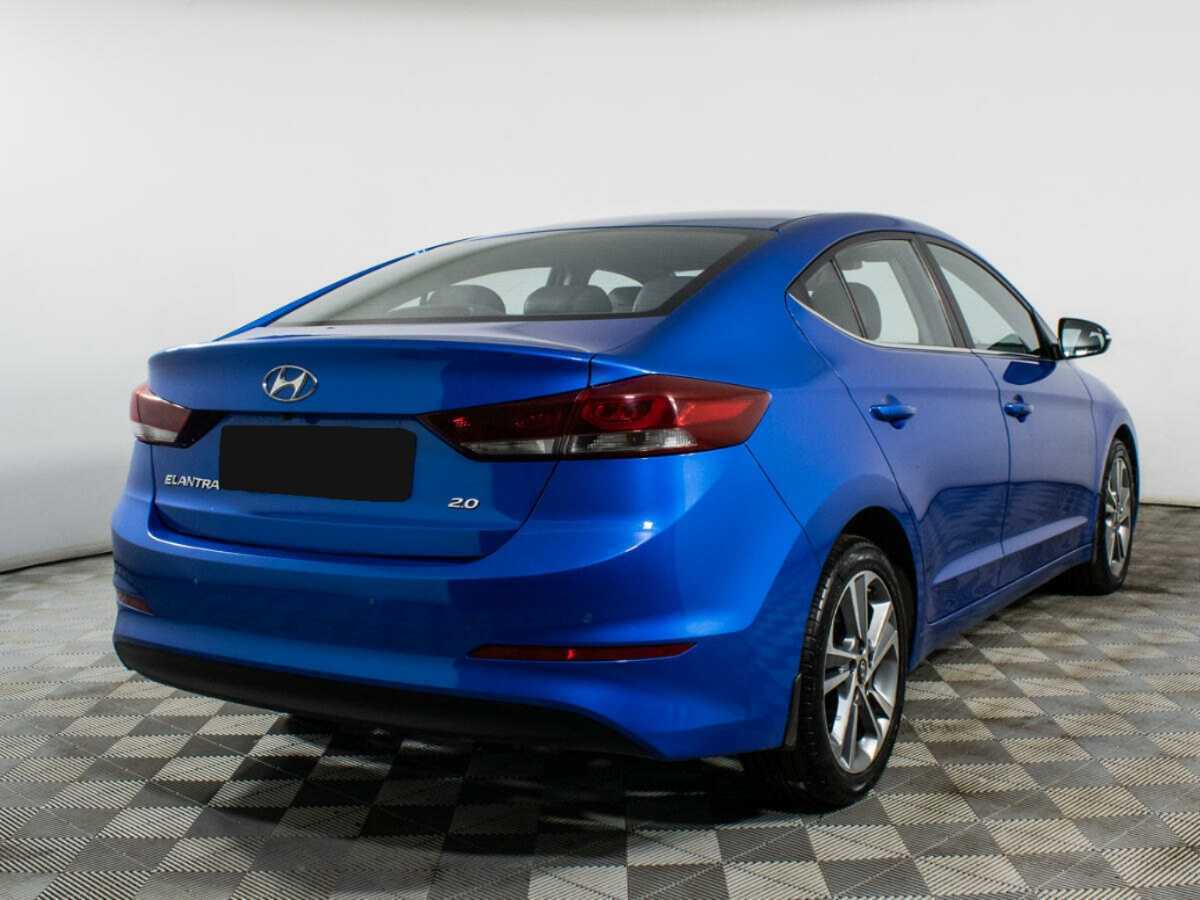 Б/У Хендай Елантра 2016 года. Фото: #4