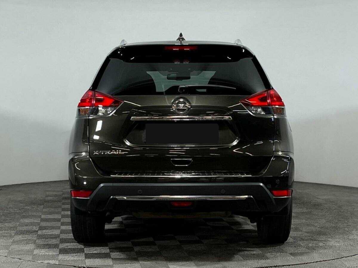 Б/У Ниссан Икс-Трейл 2018 года. Фото: #4