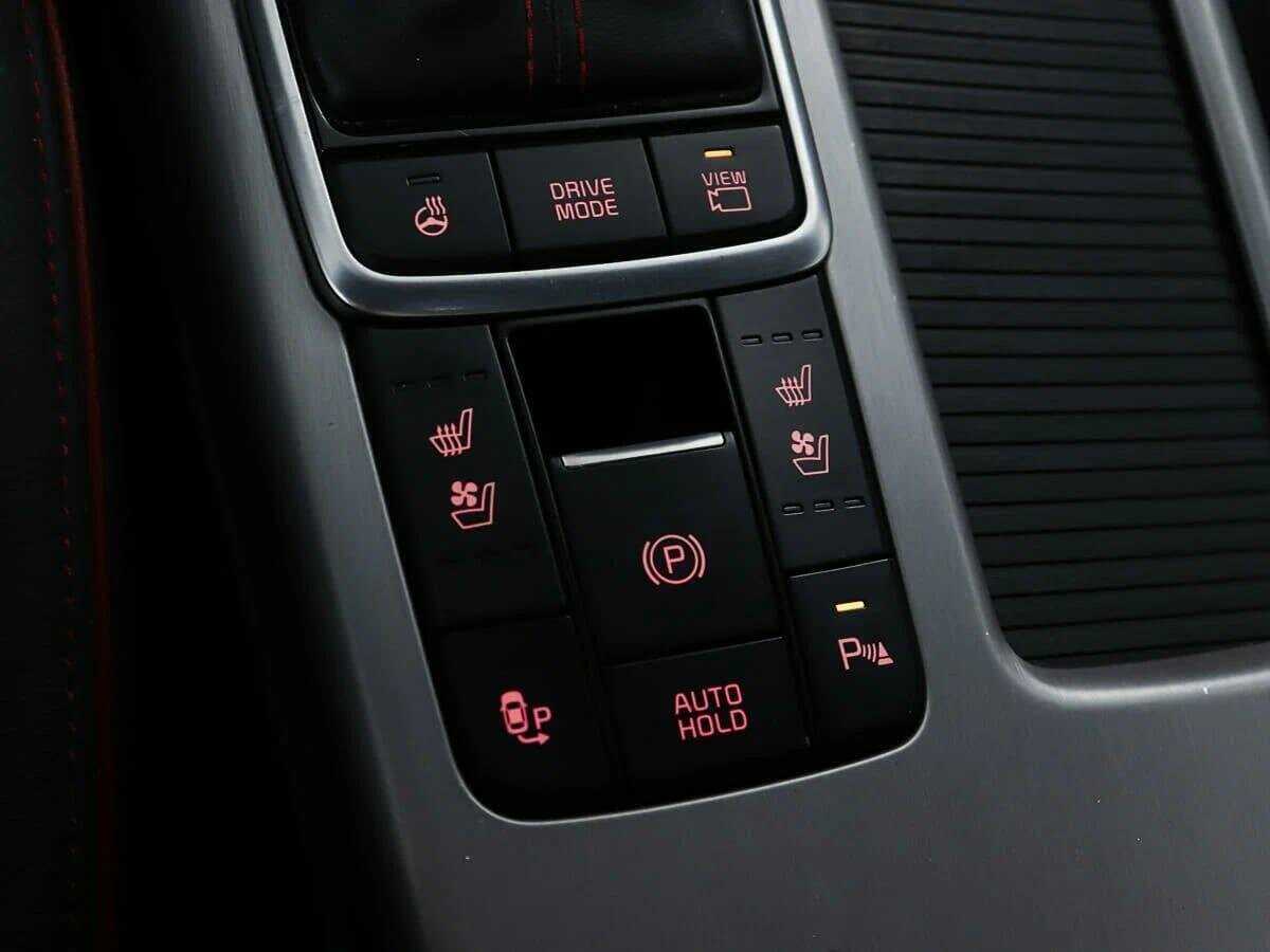 Б/У Киа Оптима 2018 года. Фото: #21