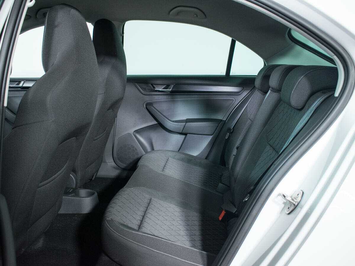 Б/У Шкода Рапид 2021 года. Фото: #9