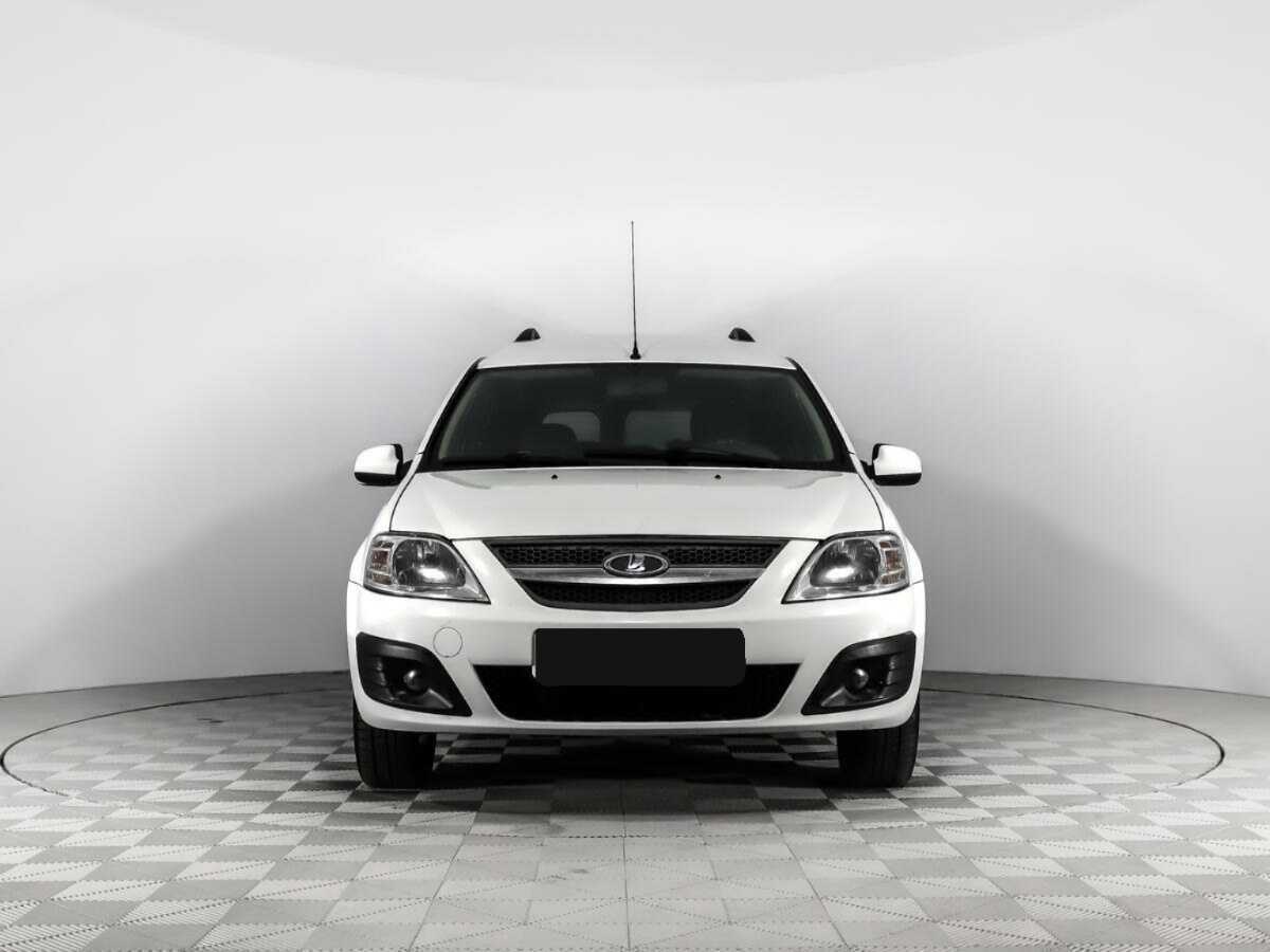 Б/У Лада (ВАЗ) Ларгус 2014 года. Фото: #1